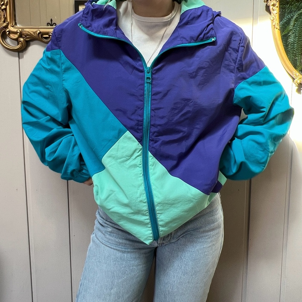 Blue & green Empyre windbreaker/zip up size medium